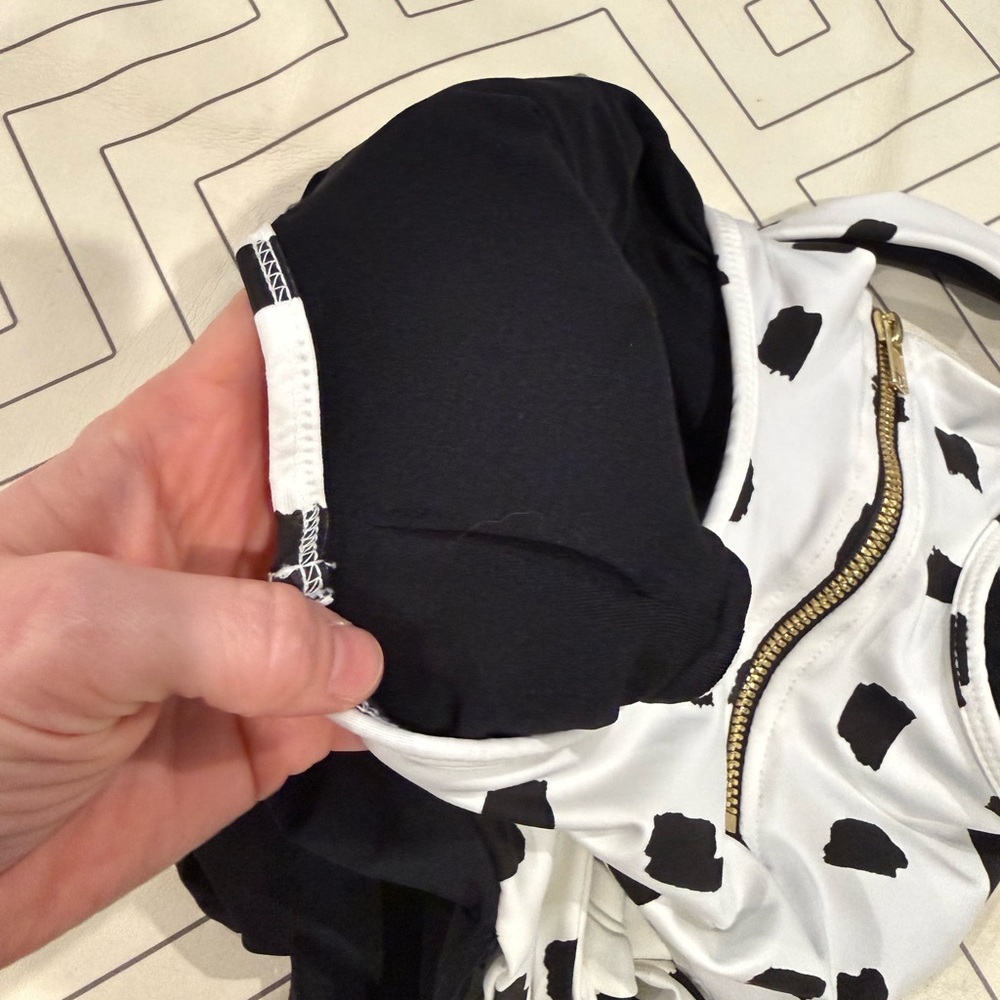 Albion White and Black One Piece Swimsuit - Picture 14 of 14